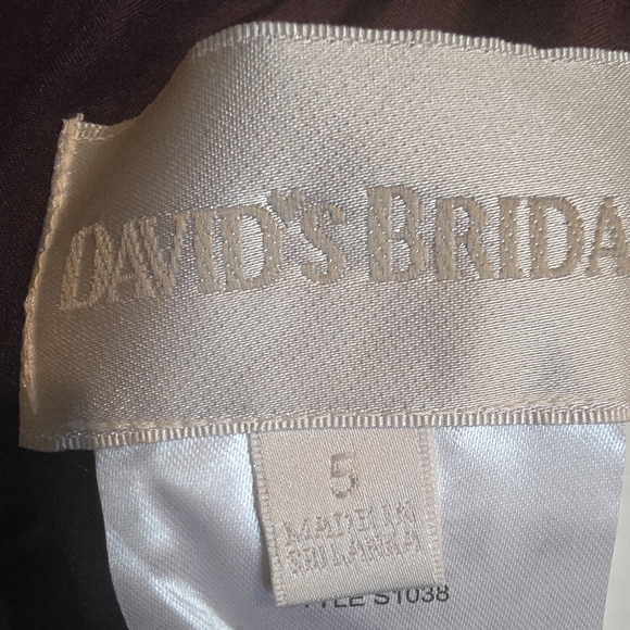 David's Bridal Deep Purple Gown Wore Once For Wedding - Picture 3 of 3